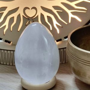 Œuf en Selenite