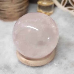 Sphere quartz rose 40 mm
