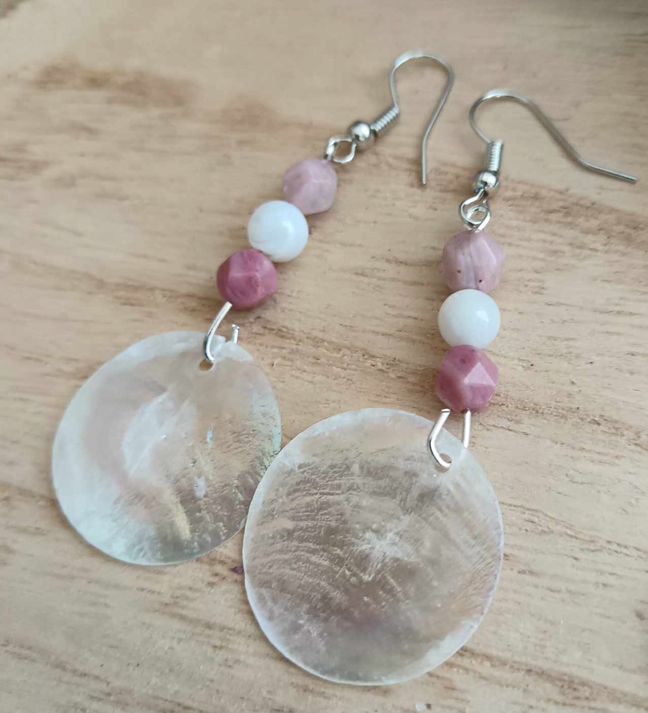 boucles d oreilles nacre rhodochrosite