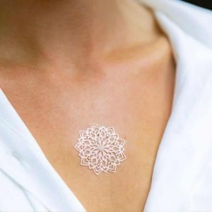 Bijou de Peau